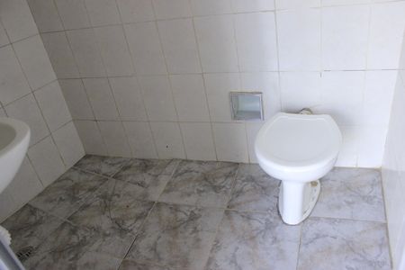 Casa à venda com 90m², 2 quartos e 3 vagasBanheiro de Serviço