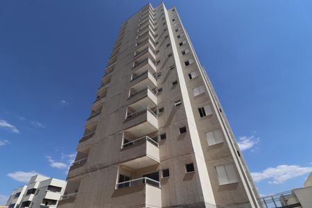 Apartamento para alugar com 56m², 2 quartos e 1 vagaFachada