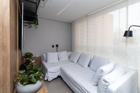 Apartamento à venda com 138m², 2 quartos e 2 vagasSala