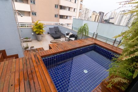 Apartamento à venda com 138m², 2 quartos e 2 vagasCobertura
