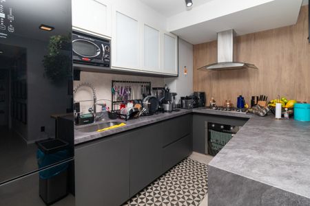 Apartamento à venda com 138m², 2 quartos e 2 vagasCozinha