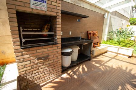 Apartamento à venda com 138m², 2 quartos e 2 vagasÁrea comum - Churrasqueira