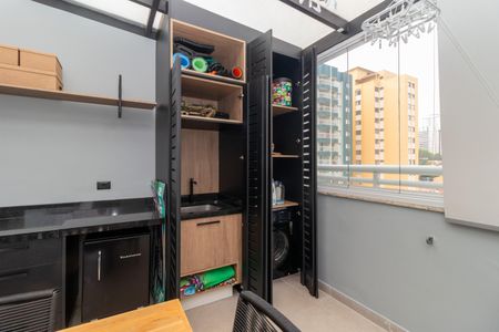 Apartamento à venda com 138m², 2 quartos e 2 vagasÁrea de Serviço