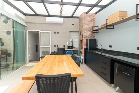 Apartamento à venda com 138m², 2 quartos e 2 vagasCobertura