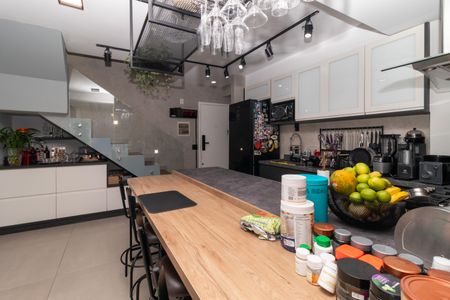 Apartamento à venda com 138m², 2 quartos e 2 vagasCozinha