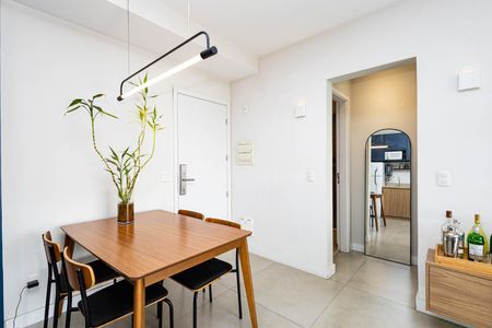 Apartamento à venda com 47m², 1 quarto e 1 vaga Apartamento à venda com 47m², 1 quarto e 1 vagaSala