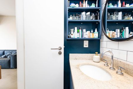 Apartamento à venda com 47m², 1 quarto e 1 vaga Apartamento à venda com 47m², 1 quarto e 1 vagaBanheiro