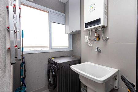 Apartamento à venda com 47m², 1 quarto e 1 vaga Apartamento à venda com 47m², 1 quarto e 1 vagaÁrea de Serviço