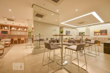 Apartamento à venda com 47m², 1 quarto e 1 vaga Apartamento à venda com 47m², 1 quarto e 1 vagaÁrea comum - Salão de festas