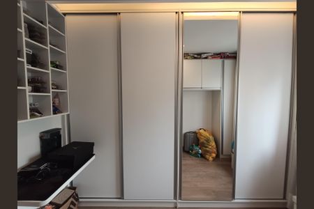 Apartamento para alugar com 73m², 2 quartos e 1 vaga Apartamento para alugar com 73m², 2 quartos e 1 vagaQuarto