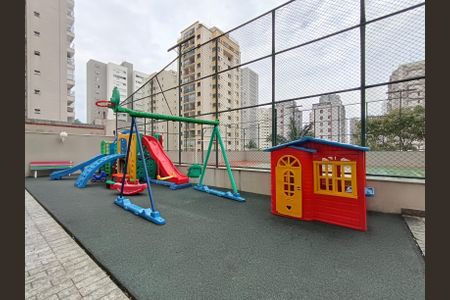 Apartamento para alugar com 73m², 2 quartos e 1 vaga Apartamento para alugar com 73m², 2 quartos e 1 vagaÁrea comum - Playground