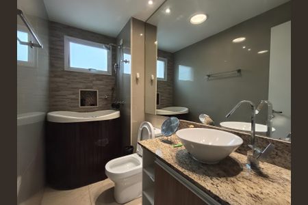 Apartamento para alugar com 73m², 2 quartos e 1 vaga Apartamento para alugar com 73m², 2 quartos e 1 vagaBanheiro Social