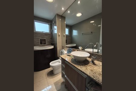 Apartamento para alugar com 73m², 2 quartos e 1 vaga Apartamento para alugar com 73m², 2 quartos e 1 vagaBanheiro Social