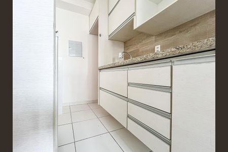 Apartamento à venda com 66m², 2 quartos e 1 vaga Apartamento à venda com 66m², 2 quartos e 1 vagaCozinha