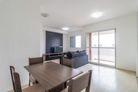 Sala de apartamento para alugar com 1 quarto, 63m² em Alphaville Industrial, Barueri