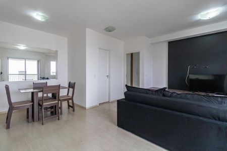 Sala de apartamento para alugar com 1 quarto, 63m² em Alphaville Industrial, Barueri