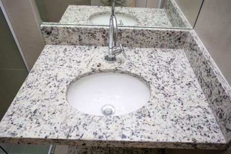 Banheiro de apartamento para alugar com 1 quarto, 25m² em Centro, Diadema