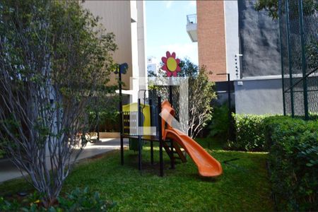 Apartamento à venda com 163m², 2 quartos e 2 vagas Apartamento à venda com 163m², 2 quartos e 2 vagasPlayground