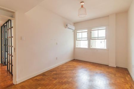Quarto 2 de apartamento para alugar com 2 quartos, 111m² em Centro Histórico, Porto Alegre