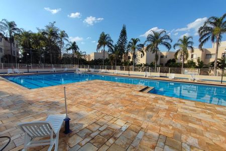 Apartamento para alugar com 52m², 2 quartos e 1 vagaÁrea comum - Piscina