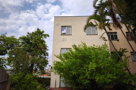 Apartamento para alugar com 52m², 2 quartos e 1 vagaPlaca