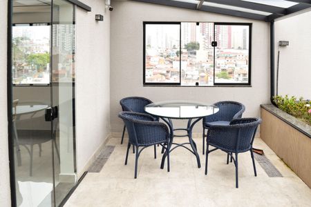 Apartamento à venda com 40m², 2 quartos e 1 vagaÁrea comum