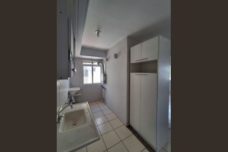 Apartamento para alugar com 43m², 2 quartos e 1 vaga Apartamento para alugar com 43m², 2 quartos e 1 vagaCozinha e Área de Serviço