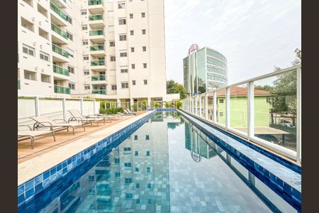 Apartamento à venda com 42m², 1 quarto e 1 vaga Apartamento à venda com 42m², 1 quarto e 1 vagaÁrea comum - Piscina