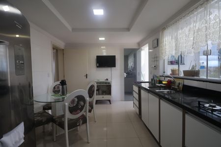 Apartamento para alugar com 120m², 4 quartos e 1 vagaCozinha 