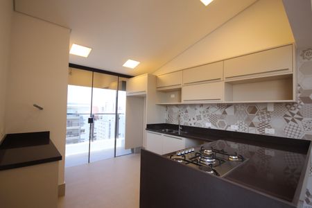 Apartamento para alugar com 314m², 3 quartos e 3 vagasCozinha