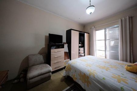 Casa à venda com 250m², 4 quartos e 4 vagasSuíte