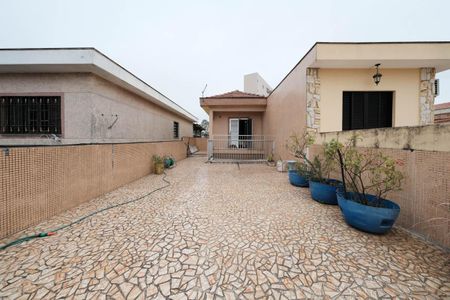 Casa à venda com 250m², 4 quartos e 4 vagasVaranda