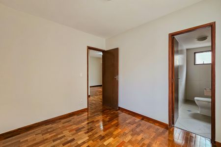 Apartamento à venda com 46m², 2 quartos e 1 vaga Apartamento à venda com 46m², 2 quartos e 1 vagaSuíte
