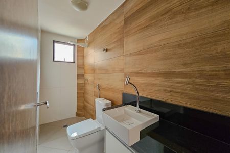 Apartamento à venda com 46m², 2 quartos e 1 vaga Apartamento à venda com 46m², 2 quartos e 1 vagaBanheiro da Suíte