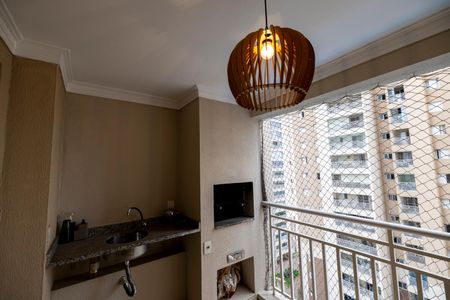 Varanda da Sala de apartamento à venda com 3 quartos, 85m² em Jardim Tupanci, Barueri