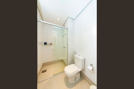 Apartamento à venda com 225m², 3 quartos e 3 vagasBanheiro da Suíte 3