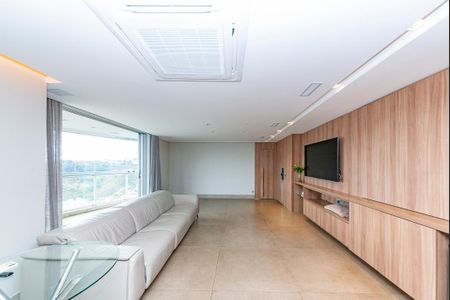 Apartamento à venda com 225m², 3 quartos e 3 vagasSala 1