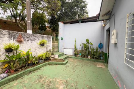 Casa à venda com 275m², 3 quartos e 1 vaga Casa à venda com 275m², 3 quartos e 1 vagaQuintal