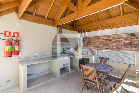 Apartamento à venda com 127m², 3 quartos e 2 vagas Apartamento à venda com 127m², 3 quartos e 2 vagasÁrea comum - Churrasqueira