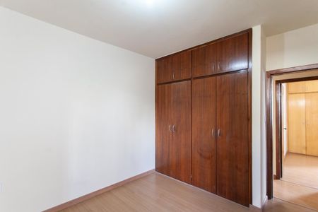 Apartamento à venda com 136m², 3 quartos e 2 vagas Apartamento à venda com 136m², 3 quartos e 2 vagasSuíte