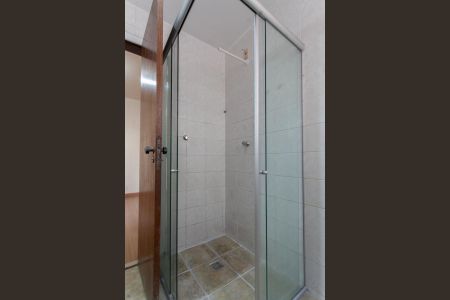 Apartamento à venda com 136m², 3 quartos e 2 vagas Apartamento à venda com 136m², 3 quartos e 2 vagasBanheiro da Suíte