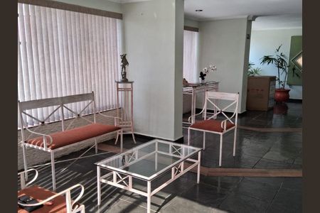 Apartamento à venda com 62m², 2 quartos e 1 vaga Apartamento à venda com 62m², 2 quartos e 1 vagaHall de Entrada