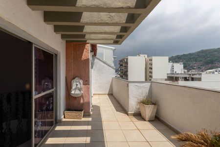 Apartamento à venda com 139m², 3 quartos e 2 vagasCobertura Área externa