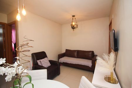 Sala de apartamento à venda com 2 quartos, 45m² em Cavalhada, Porto Alegre
