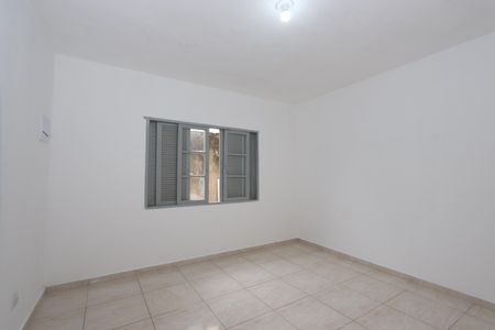 Casa para alugar com 50m², 1 quarto e 1 vagaQuarto