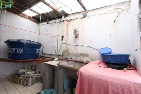 Casa para alugar com 50m², 1 quarto e 1 vagaÁrea de Serviço