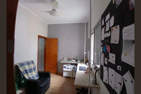 Foto 01 de casa à venda com 3 quartos, 225m² em Mirandópolis, São Paulo