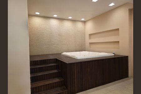 Apartamento à venda com 78m², 3 quartos e 1 vagaÁrea comum