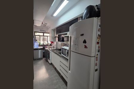 Apartamento à venda com 78m², 3 quartos e 1 vagaCozinha e Área de Serviço