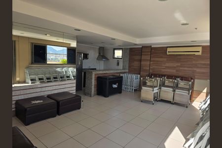 Apartamento à venda com 78m², 3 quartos e 1 vagaÁrea comum